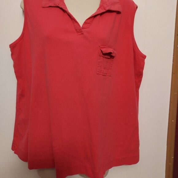 White Stag Plus pit to pit 22 length 25 1/4 EX COND RED - Picture 1 of 3